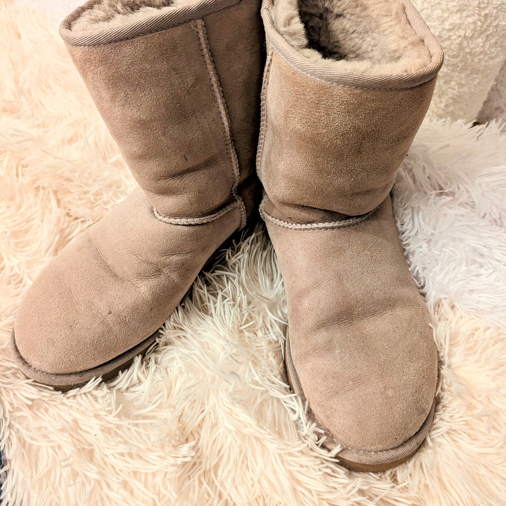 Uggs Authentic - image 6
